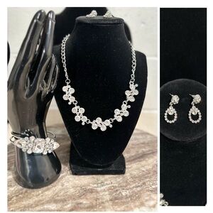 Jewelry Bundle of 3, Statement Bib, Cuff Bracelet & Sparkle Earrings New & Used